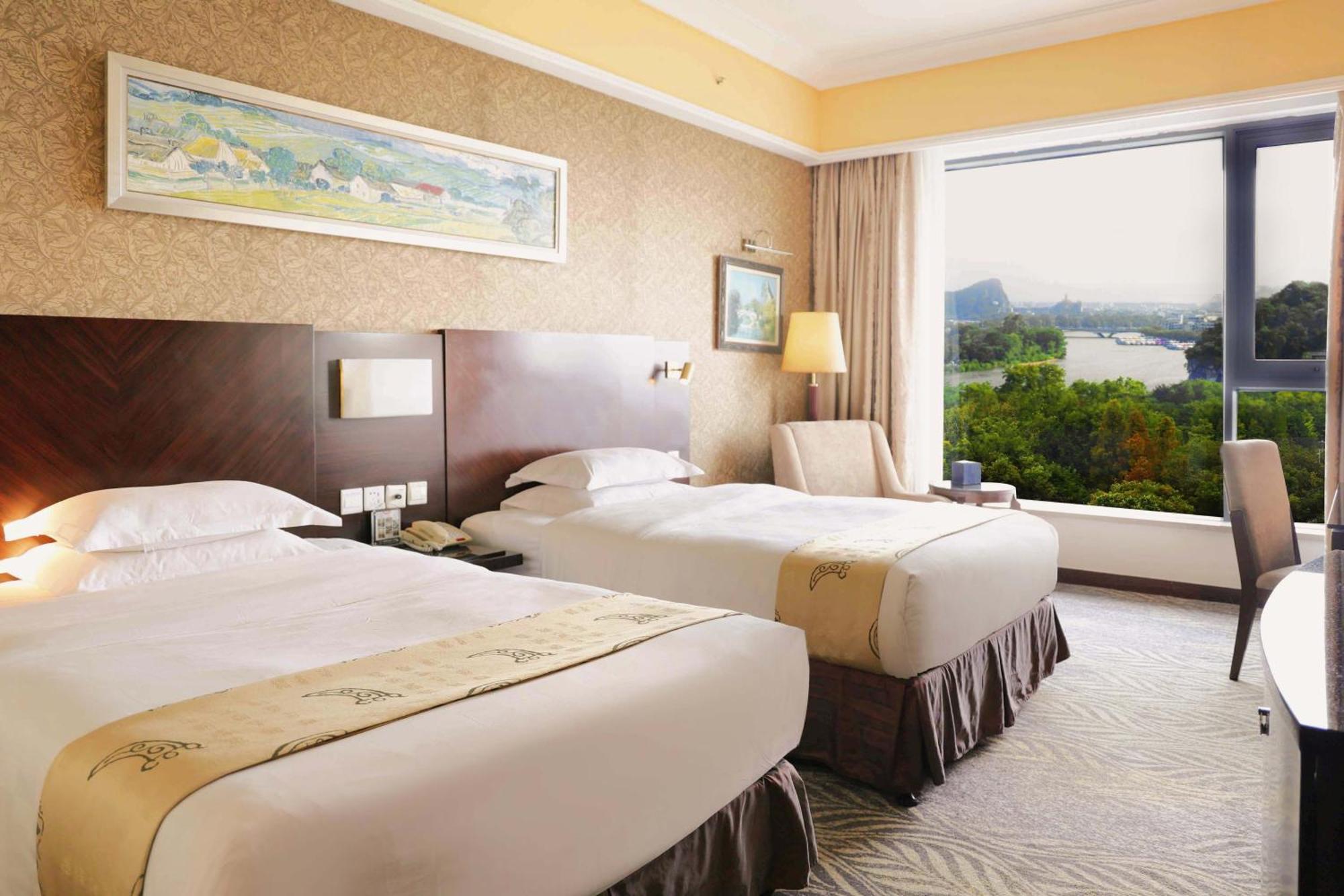 Lijiang Waterfall Hotel גווילין מראה חיצוני תמונה